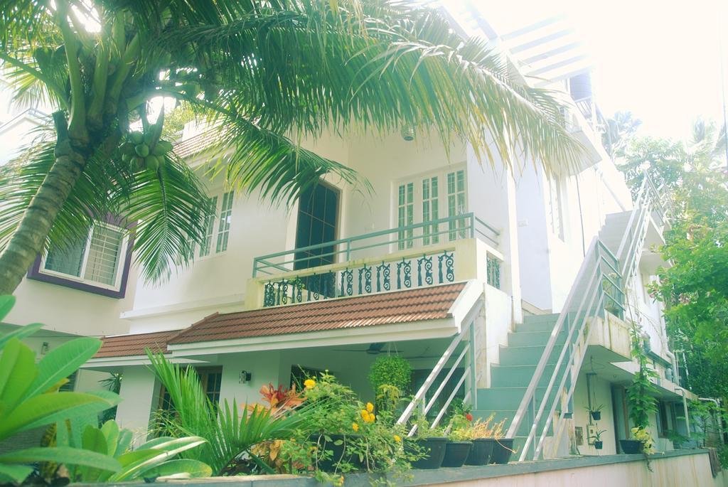 Villa Mariana Kochi Exterior photo